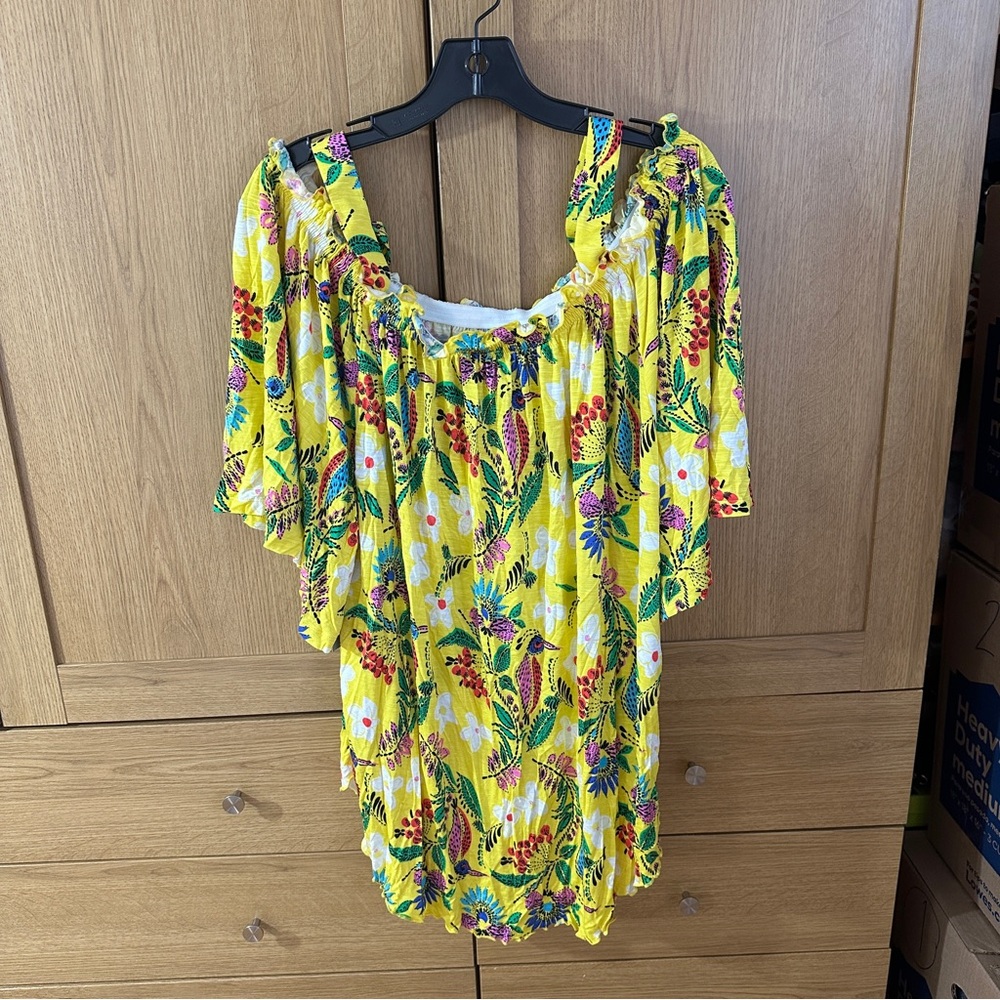 Brand New With Tags Melissa McCarthy Seven 7 Yellow Floral Blouse